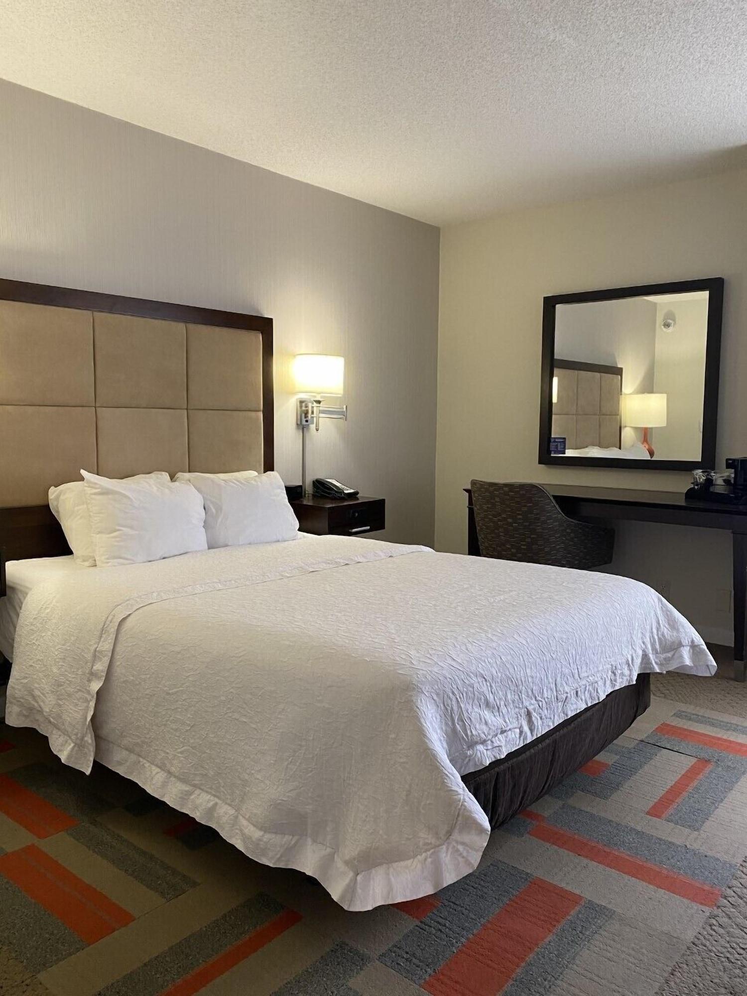 Hampton Inn Harrisonburg - University Buitenkant foto