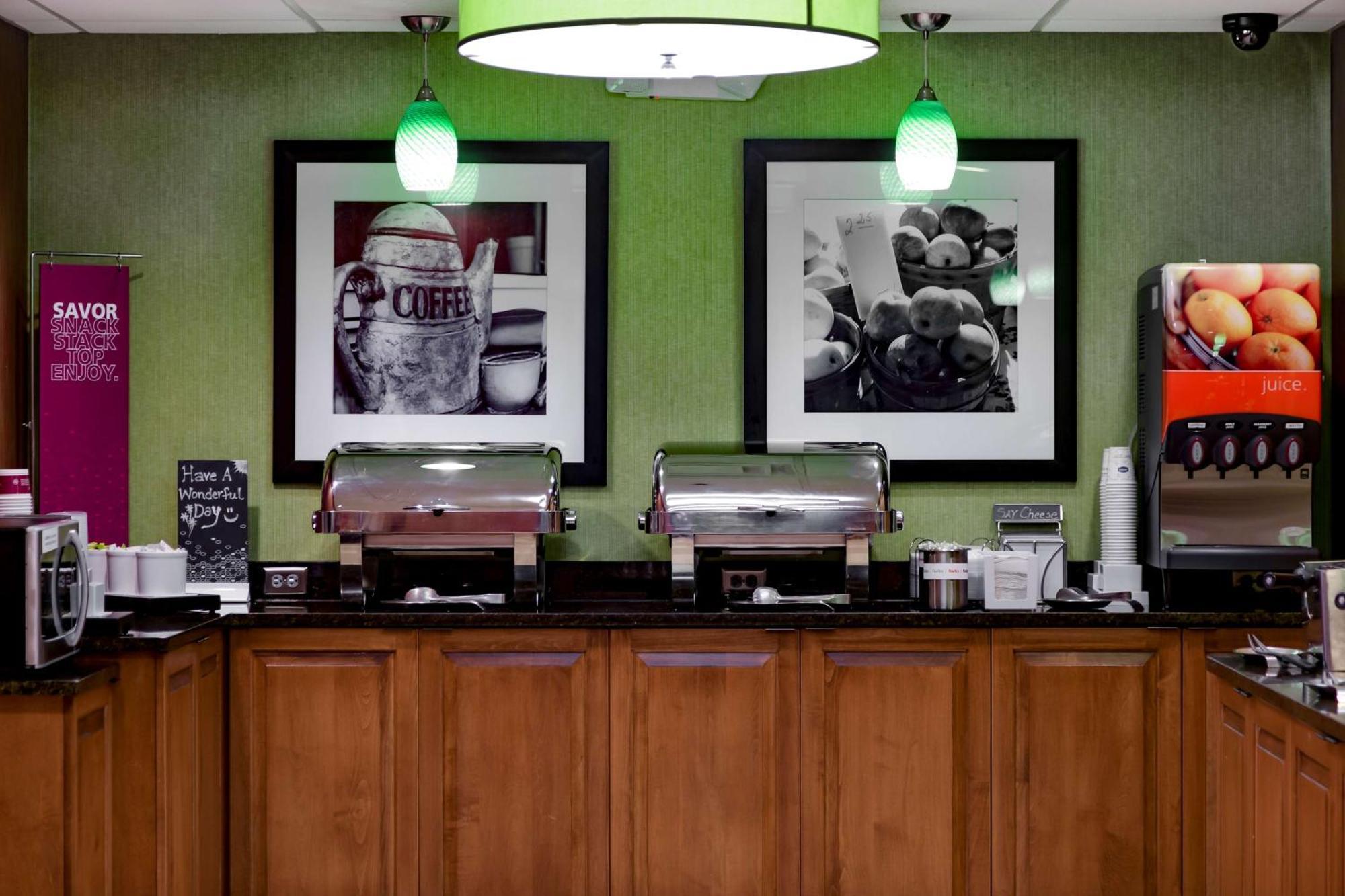 Hampton Inn Harrisonburg - University Buitenkant foto